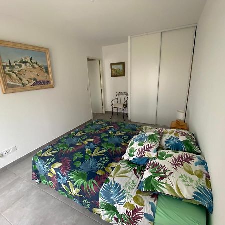 Appartement Type 2 Neuf +Grande Terrasse Le Lavandou Exterior foto